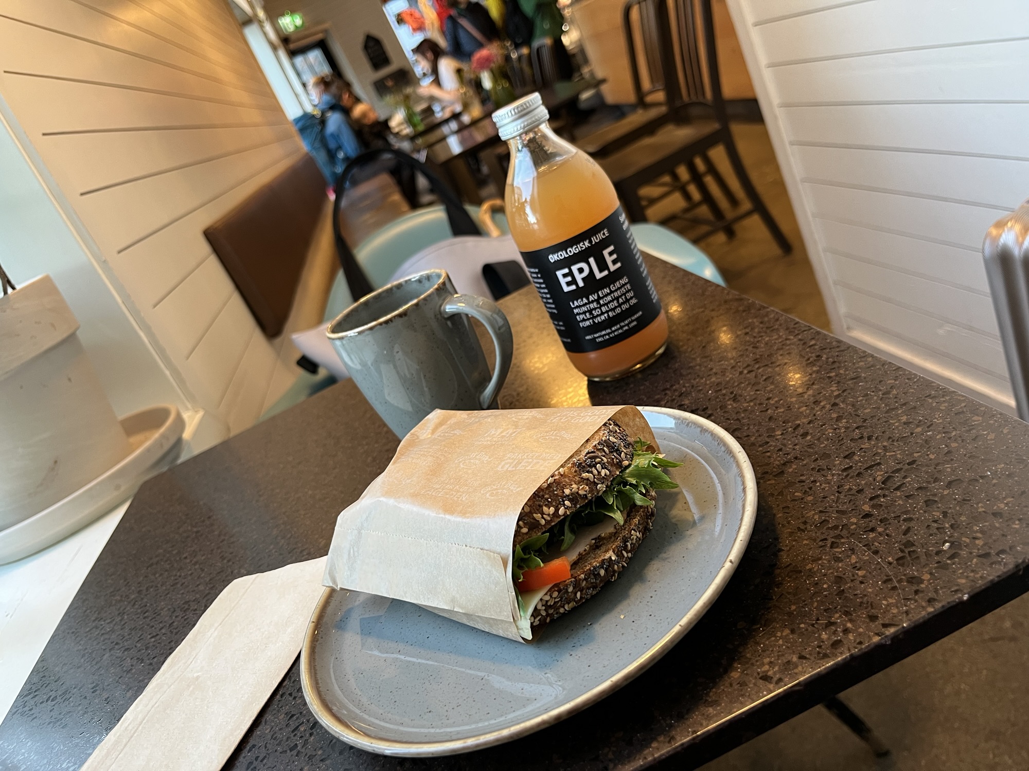 お気に入りのカフェGodt brødの朝食セット